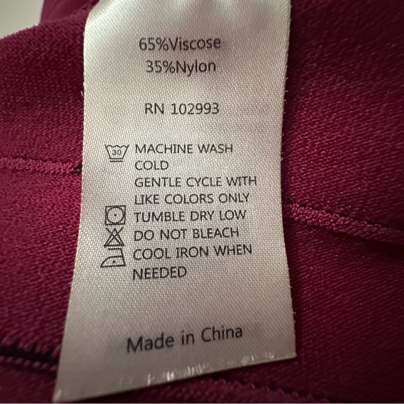 Prabal Gurung Collective Stripe Off The Shoulder Dress
Knit Raspberry 2 - Picture 10 of 11